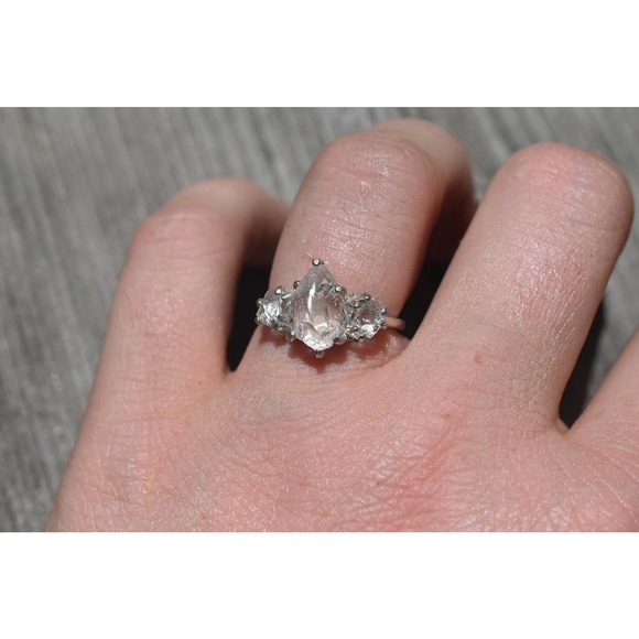 Engagement rings, raw diamond ring, raw stone ring, alternative engageme… - Picture 4 of 4